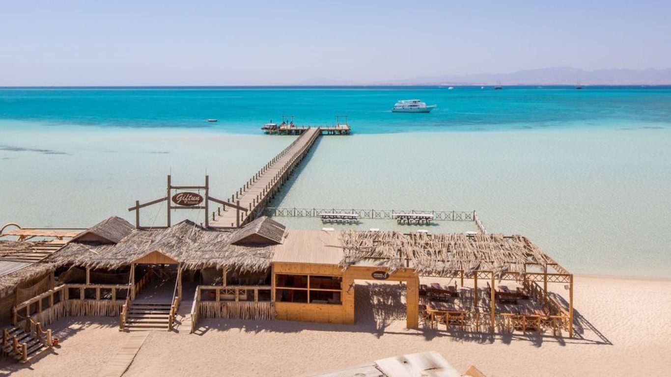 Orange Bay Ausflug Hurghada mit türkisblauem Wasser und Inselstimmung