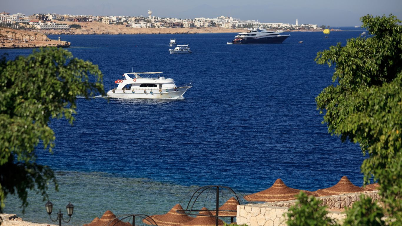 Hurghada Stadtrundfahrt privat mit Marina, Altstadt und Basar